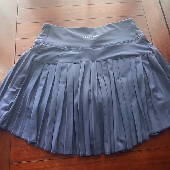 Goldhinge Mini Skater Skort with Pleats - Picture 4 of 5